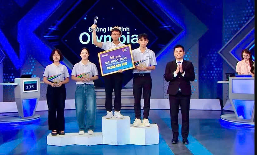 Em Nguyễn Hà Bình giành vòng nguyệt quế tại tuần 3, tháng 1, quý 4 cuộc thi Đường lên đỉnh Olympia