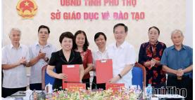 Sở Giáo dục và Đào tạo phối hợp với Hội Khuyến học tỉnh ký kết Chương trình phối hợp.